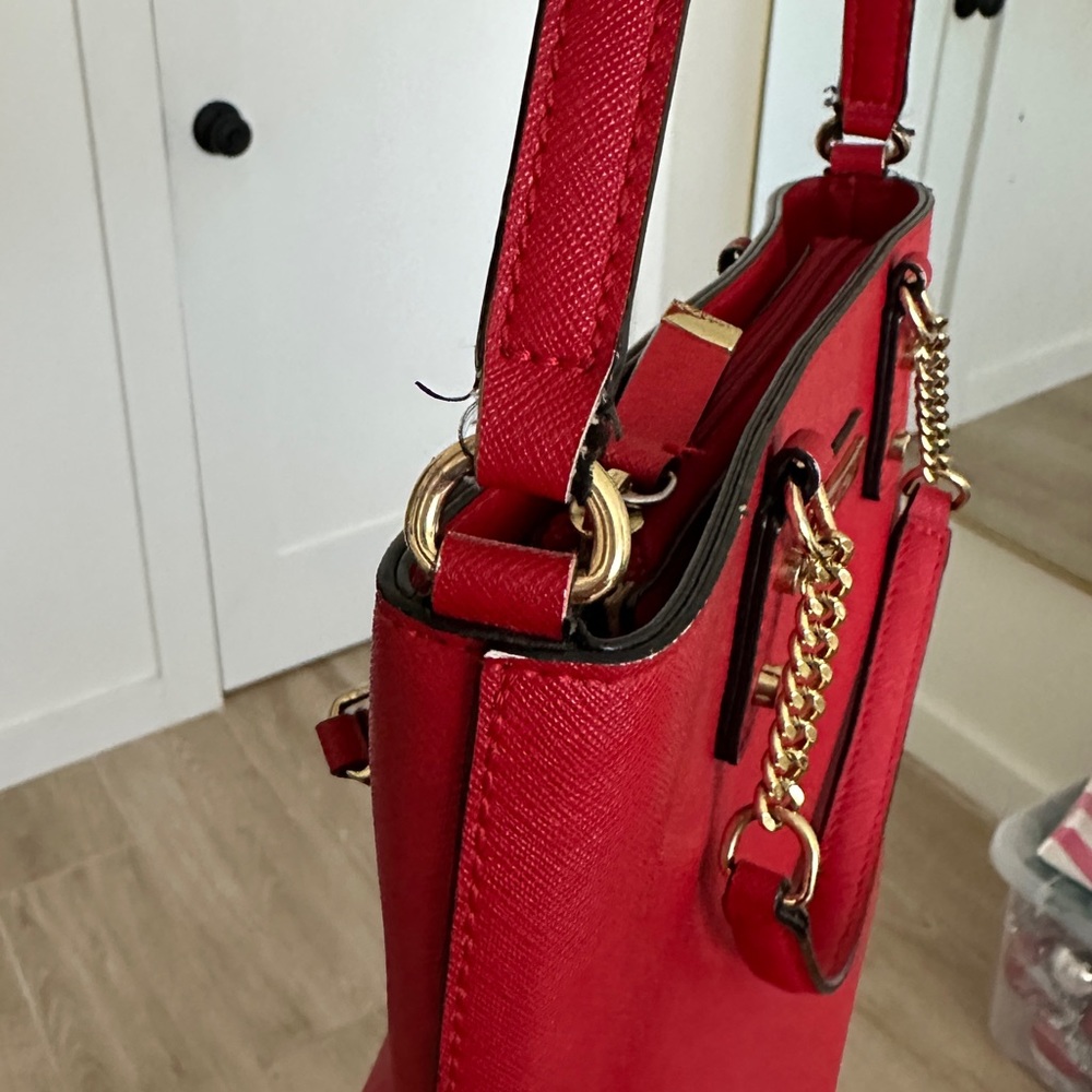 calvin klein red cross body mini tote bag - Picture 4 of 4